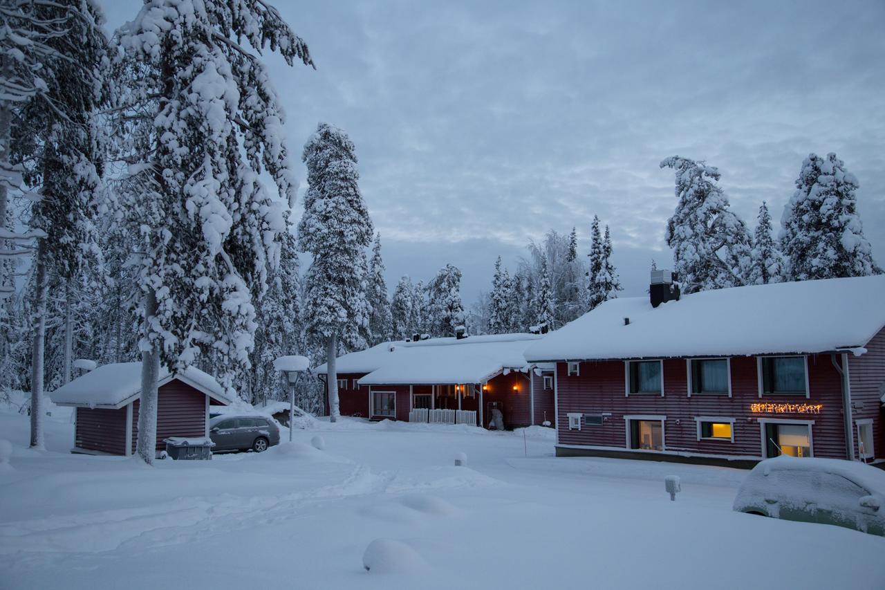 Kuerkievari Kuerhostel Äkäslompolo Exterior foto